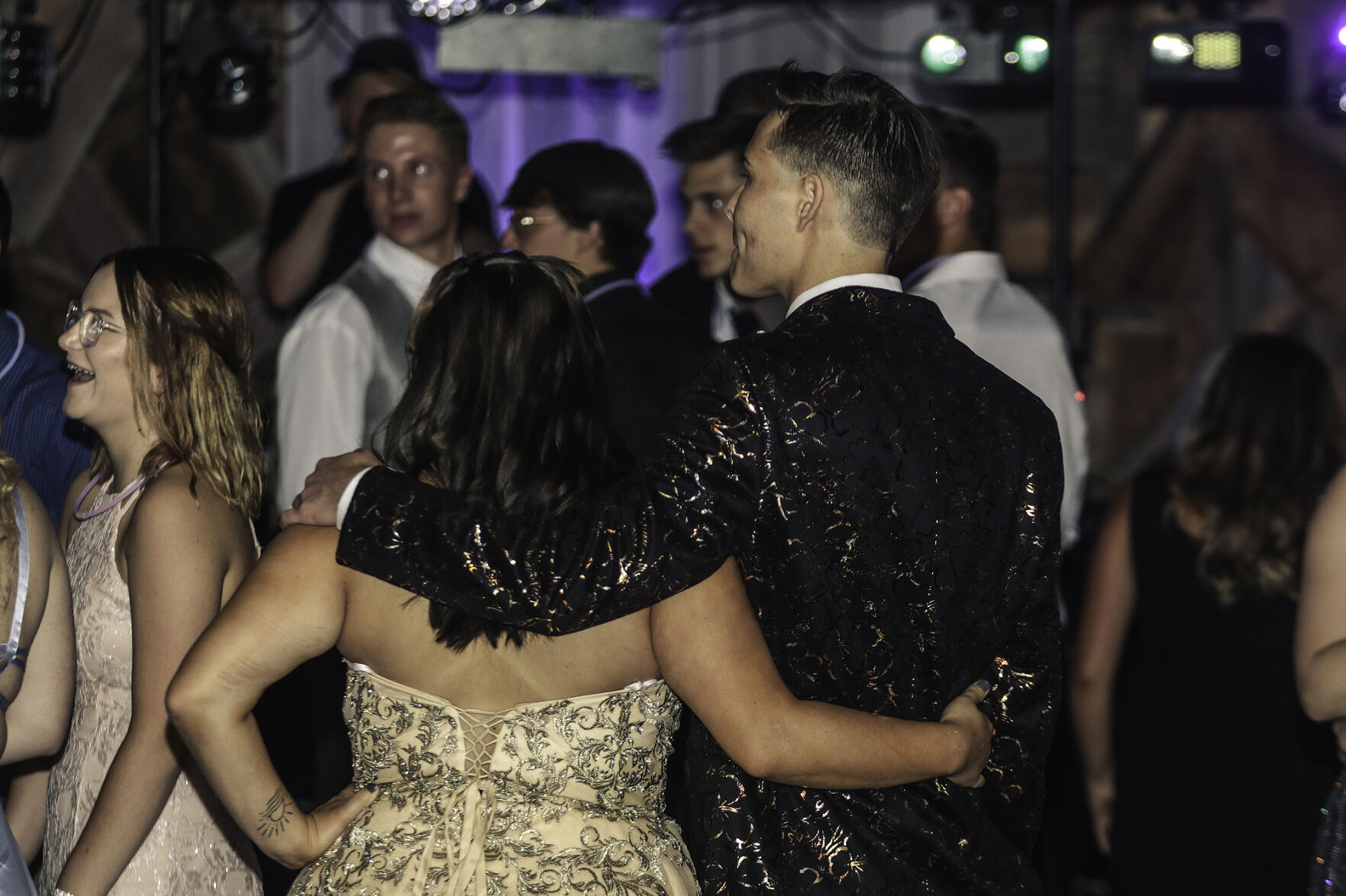 PHOTOS: Weborg 21 Centre Prom